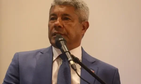 Jerônimo Rodrigues na abertura do 8º encontro da UPB
