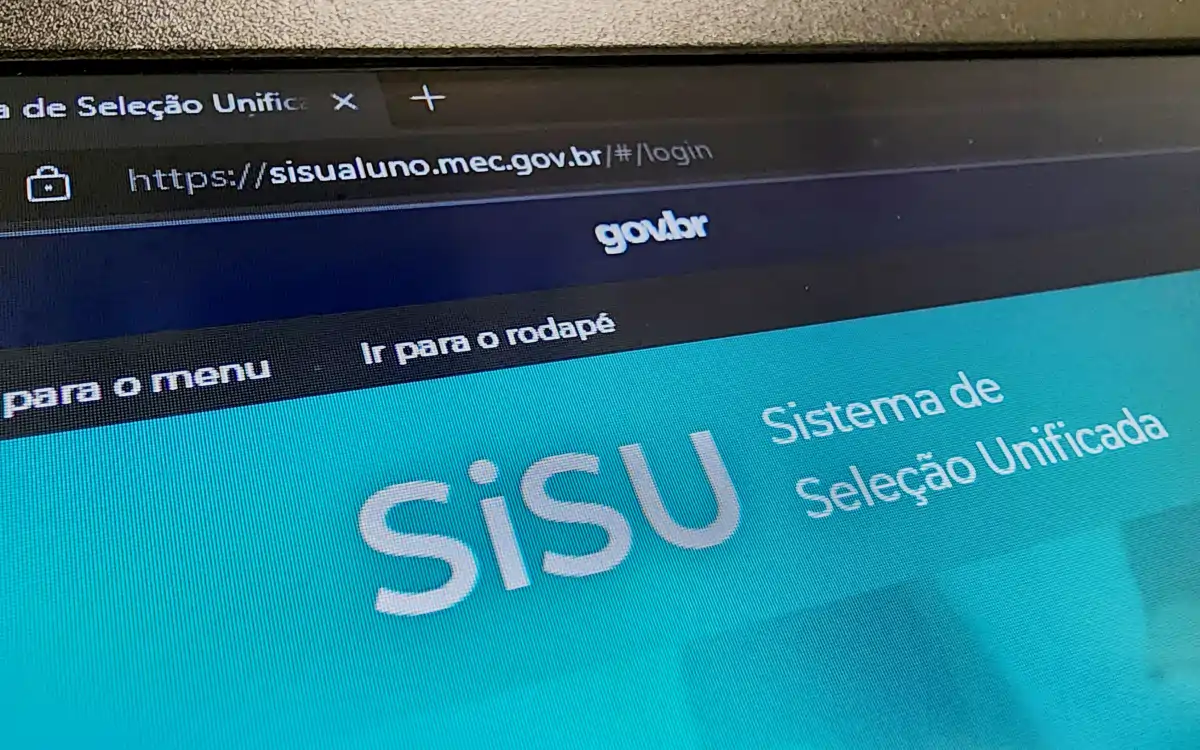 Tela do computador com a página do SiSU aberta