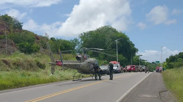 Acidente fatal na BA-001 deixa policial e suspeito mortos em Vera Cruz