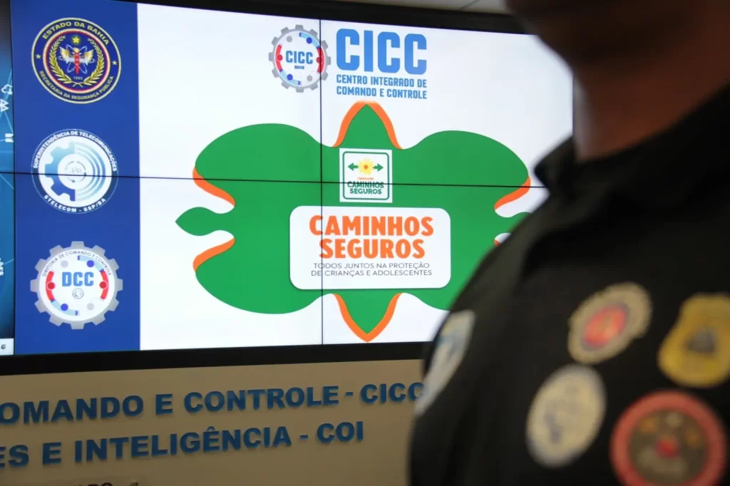 Quatro pessoas são presas em Salvador por crimes sexuais infantis