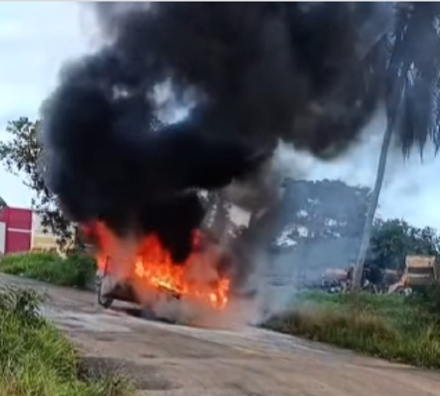 carro pega fogo cruz das almas