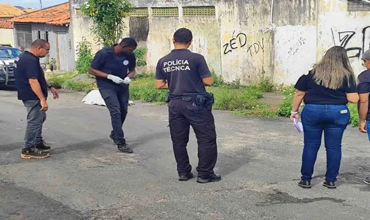 Homem é executado com 30 tiros em Feira de Santana; vítima é natural de Santo Amaro 2 30 tiros adenilson morto executado santo amaro feira de santana