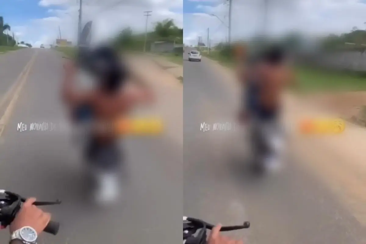 adolescente empinando moto jovem