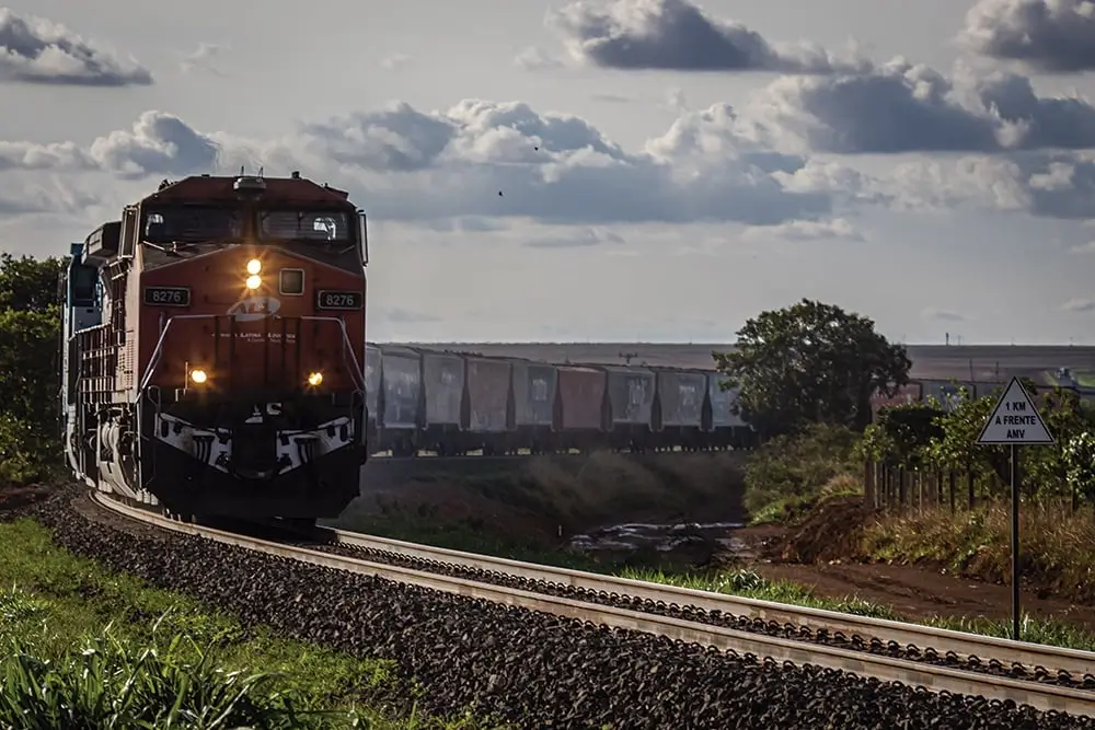 Ferrovia Bahia‑Pacífico reduz tempo para Ásia