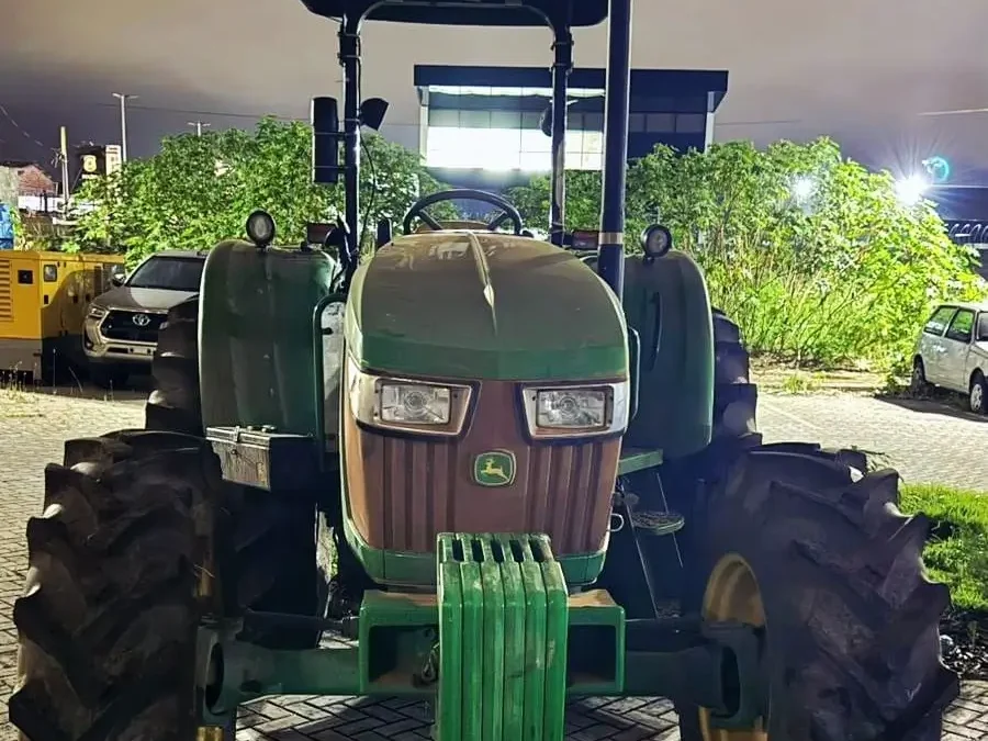 trator roubado