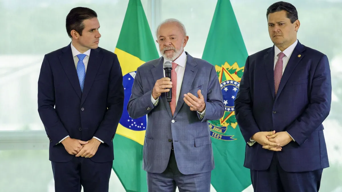 Lula Hugo Motta Davi Alcolumbre