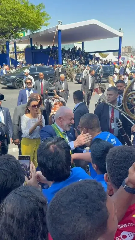 NEOJIBA representa a Bahia no 7 de Setembro em Brasília 2 Lula e o Neojiba