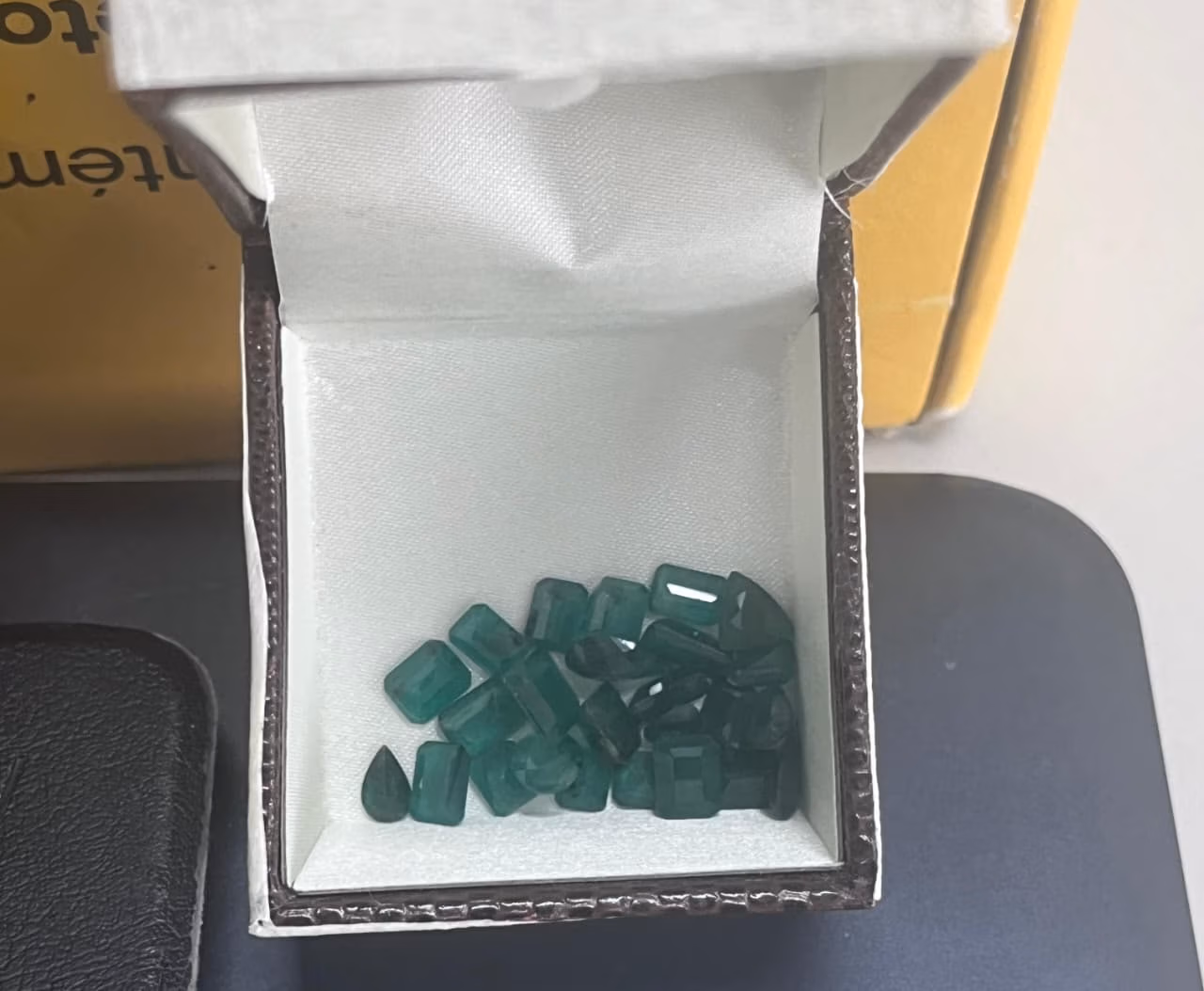 esmeraldas em salvador