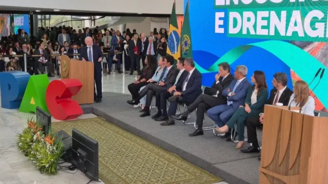 Lula Novo PAC