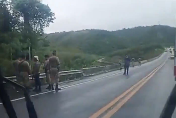 Ponte Pedra do Cavalo tiroteio