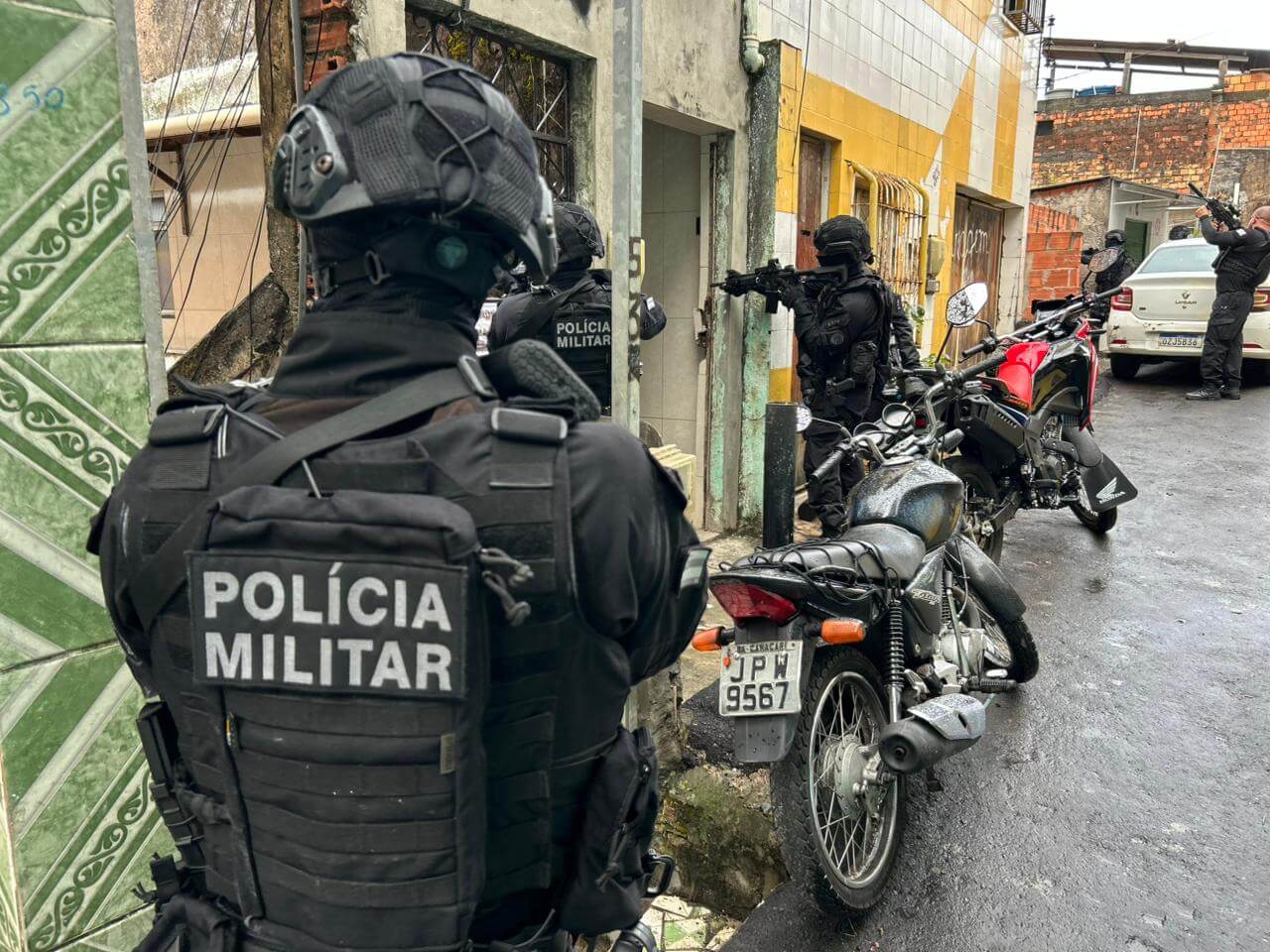 Polícia militar em operação em Salvador