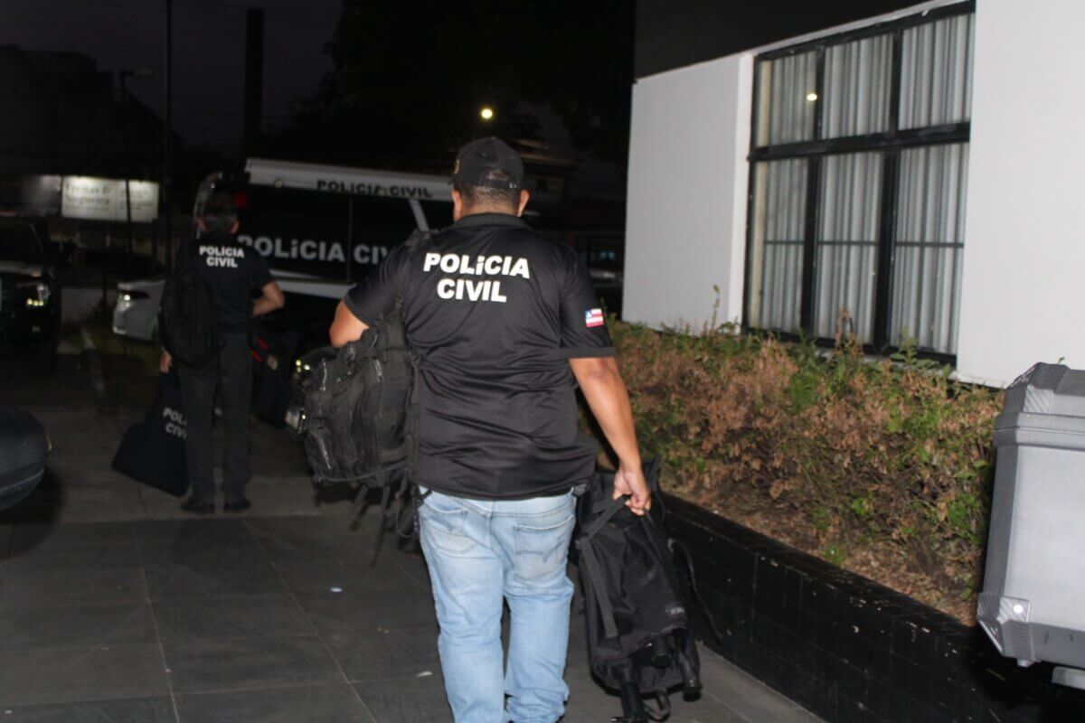 Polícia Civil prende dupla suspeita de sequestrar adolescente em Feira de Santana 2 polícia civil feira de santana