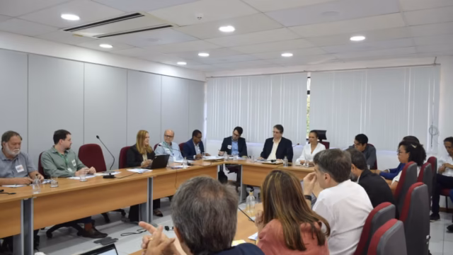 reunião ponte Salvador - Itaparica