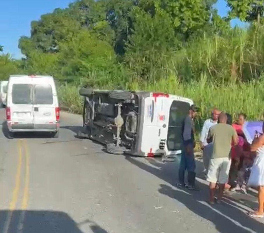 Motorista embriagado causa acidente com feridos na BA-420 2 acidente TFD Santo Amaro Candeias