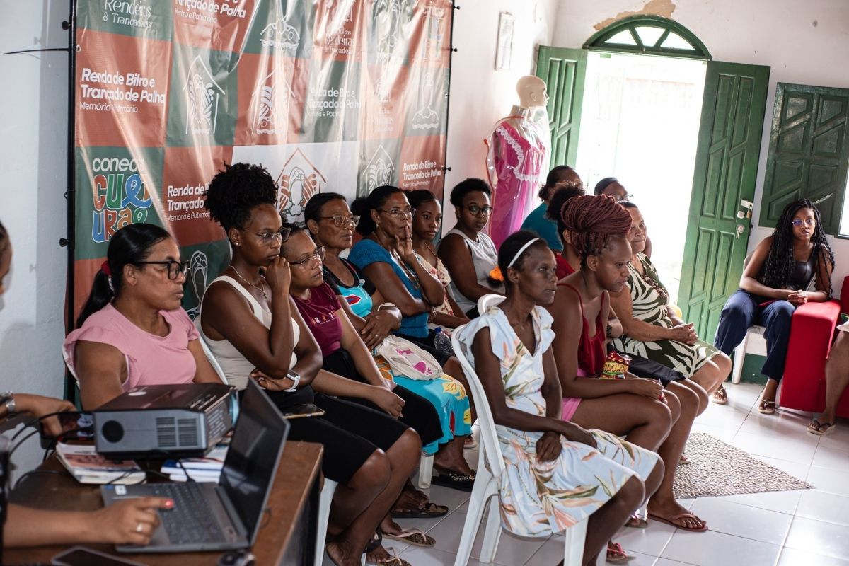 alunas curso Renda de Bilro