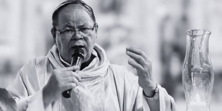 padre Elmo Andrade de Souza