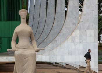8 votos a 2, a lei que prorrogava o benefício até 2027. Notícias relacionadas: M
