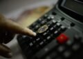 ele precisa ter cadastro na plataforma Gov.br e estar em situação regular com o