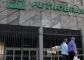 dia (MMboed), O número é 3,7% superior ao quarto trimestre de 2025 e 16,1% acima