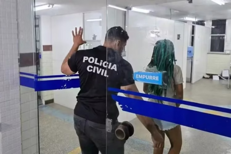 mulher presa em Nazaré por assalto a metrô de salvador