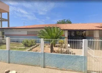 Colégio Estadual Artur Oliveira, em Juazeiro