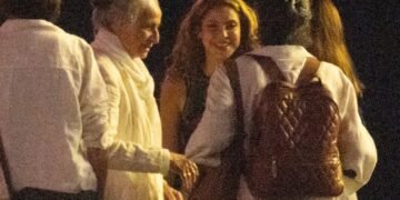 Shakira e Maria Bethânia em ensaio no Rio de Janeiro