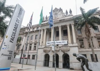 representantes da Pró-Reitoria de Graduação (PRG), da Pró-Reitoria de Inclusão e