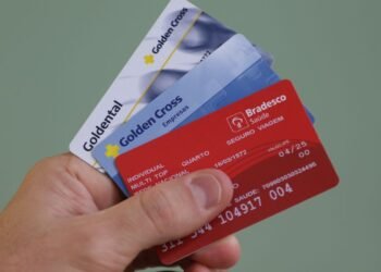 empresas, empresários individuais e associações de classe – tiveram reajuste méd