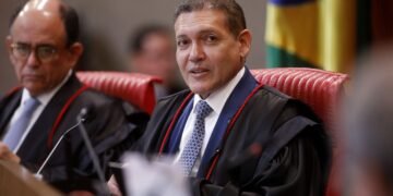 tes Viagem & Gastronomia Política Eleições Índice CNN Análise: Estilo discre