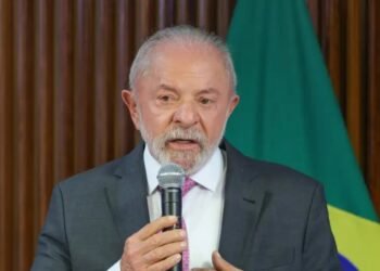 50% a 36%. No Sudeste, os dois aparecem tecnicamente empatados. A pesquisa també