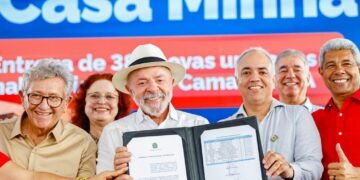 tância do acesso à moradia digna e disse que “o povo voltou a ser prioridade” na