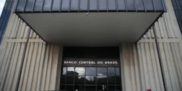 alimentos. Inflação usada para corrigir salários acumula 4,11% em 12 meses. É a
