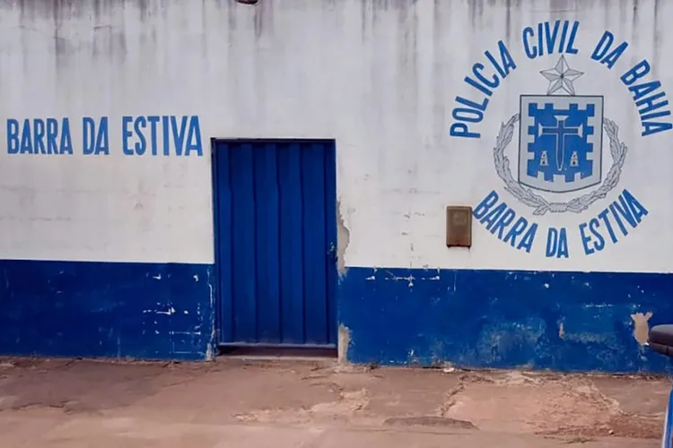 Prisão em Barra da Estiva retira de circulação suspeito de estupro de vulnerável 1 Homem de 35 anos acusado de estupro de vulnerável é preso em Barra da Estiva