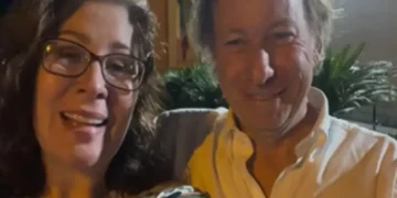 Carla Zambelli é libertada na Itália após tribunal negar extradição