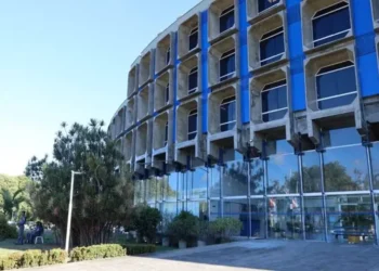Setre oferece vagas temporárias com salários de R$ 3,8 mil em Brumado