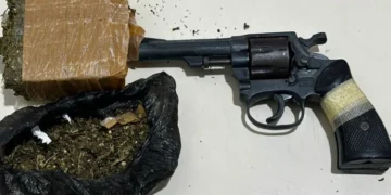 78ª CIPM apreende drogas e arma de fogo em Vitória da Conquista