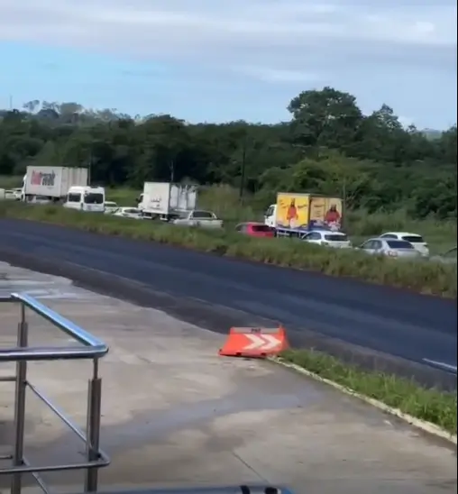 BR-324 congestionamento