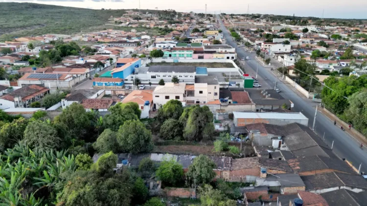 Programa Avança Chapada abre rodada de escutas coletivas com o setor produtivo da Chapada Diamantina 1 Morro do Chapéu é uma das cidades que sediará os encontros promovidos pelo programa