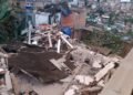 escombros da casa que desabou em Salvador