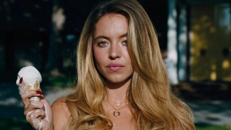Sydney Sweeney insistiu para aparecer nua em Euphoria, revela criador da série