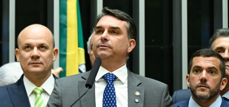 PT solicita ao STF e à PF apuração sobre suposto caixa 2 em produção cinematográfica 1 meio de uma operação financeira complexa. As informações são do blog de Andreia