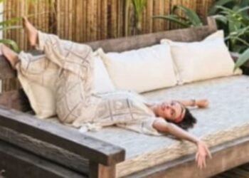 Após casamento, Isis Valverde esbanja beleza na praia