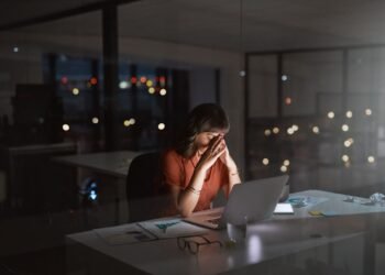 muitos jovens da Geração Z como a principal responsável pelas dificuldades para