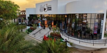 fachada do Teatro Dona Canô em Santo Amaro após reforma realziada pelo governo do Estado da Bahia