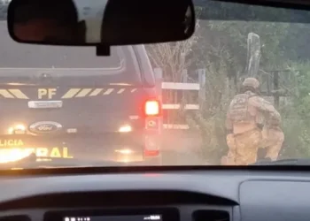 Irecê PF carro da PF durante operação