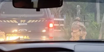 Irecê PF carro da PF durante operação