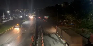 BR-324 no KM 604 sentido Feira de Santana após conclusão das obras realizadas pelo DNIT