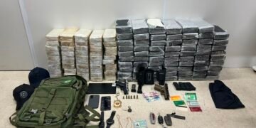 119 kg de drogas apreendidas em carro em estacionamento de Shopping de Salvador