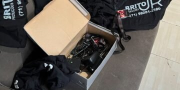 Apreensão de materiais ligados a empresa investigada na venda de shows para prefeituras baianas