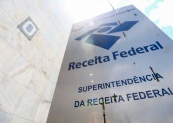 Arrecadação federal atinge R$ 264,4 bilhões em junho com avanço de 7,7%